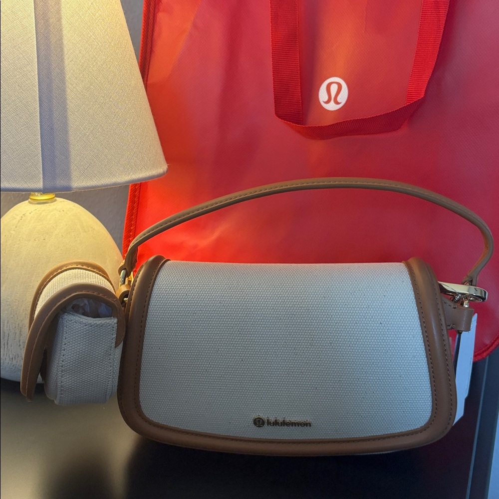 NWT Lululemon Canvas Mini Bag Natural/Chestnut Brown - Picture 7 of 16